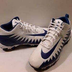 #302 NIKE ALPHA MENACE SHARK FOOTBALL CLEATS